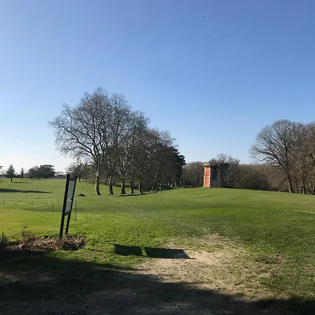 Manoir De L'herbier فندق مبيت وإفطار