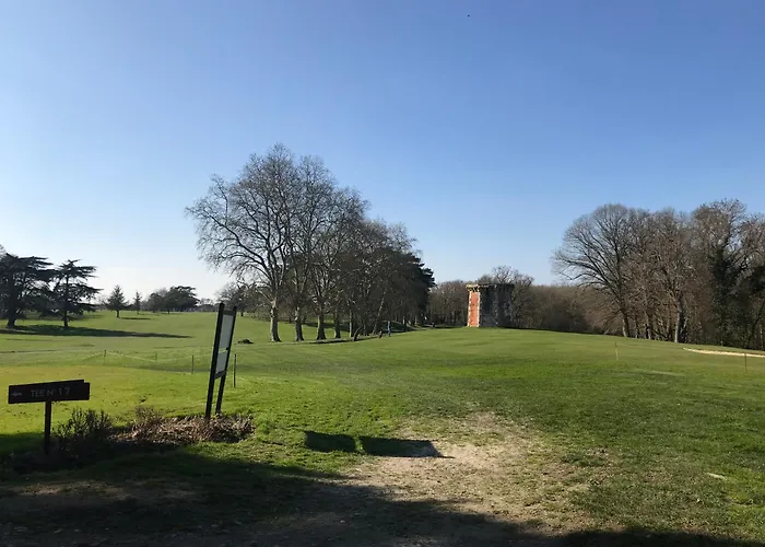 Manoir De L'herbier Bed & Breakfast